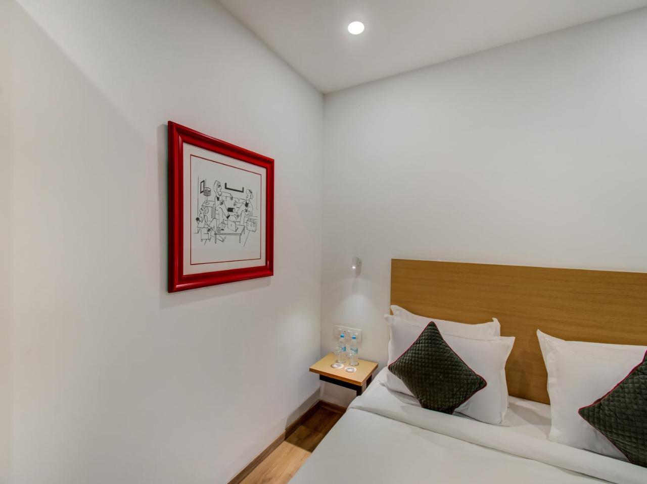 Oyo Townhouse 66 Nagpur Station Ca Road Hotel Exterior foto