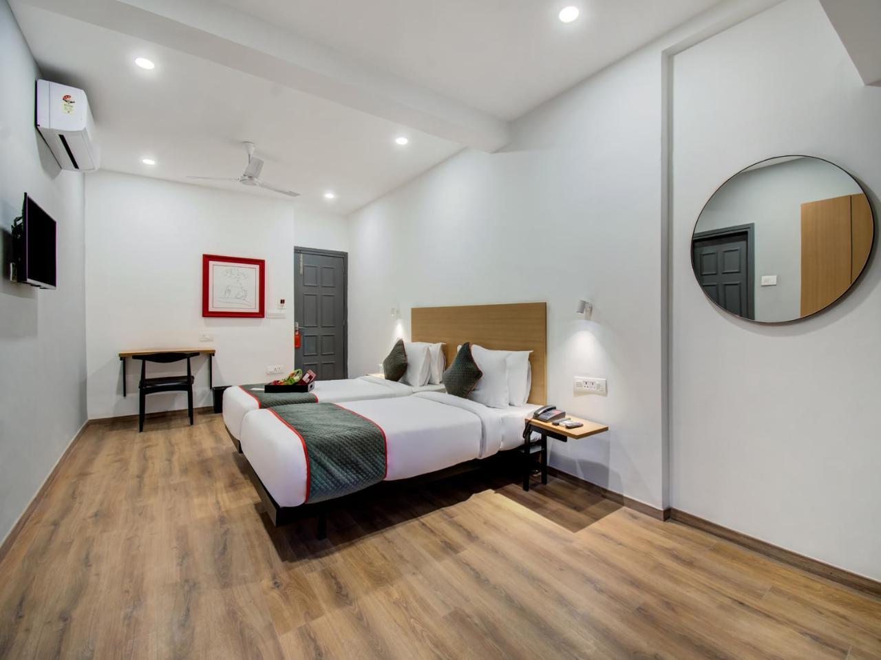 Oyo Townhouse 66 Nagpur Station Ca Road Hotel Exterior foto