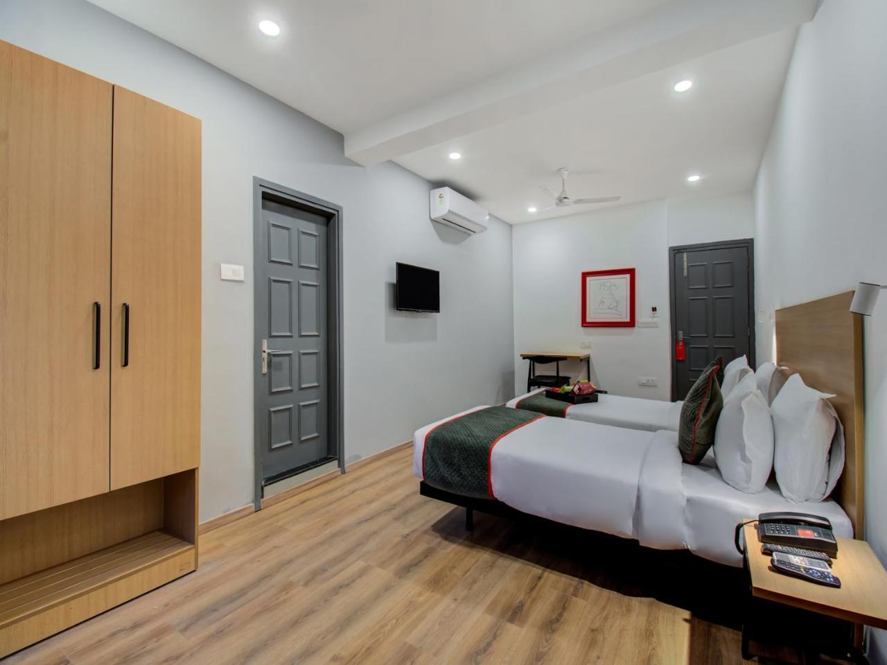 Oyo Townhouse 66 Nagpur Station Ca Road Hotel Exterior foto